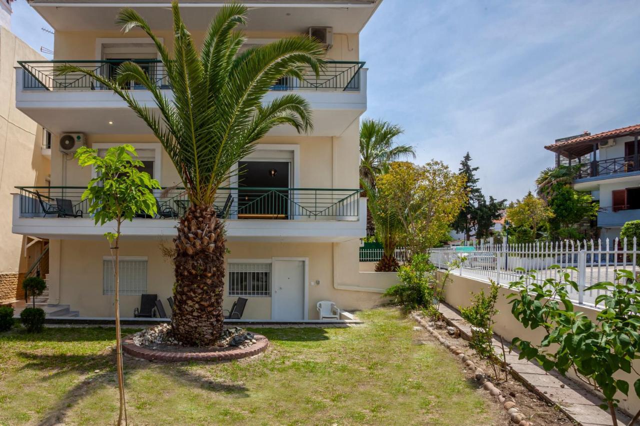 Aris Luxury Apartments Pefkochori Eksteriør billede
