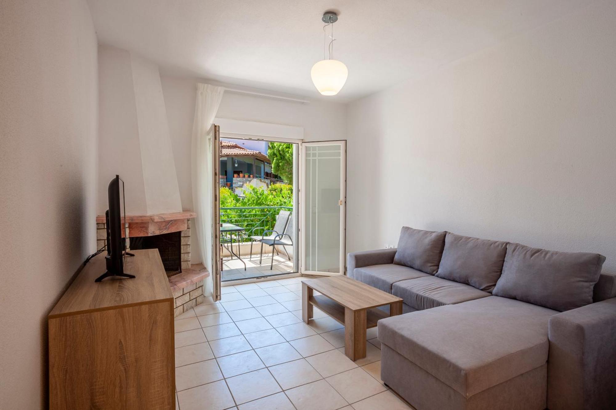 Aris Luxury Apartments Pefkochori Eksteriør billede