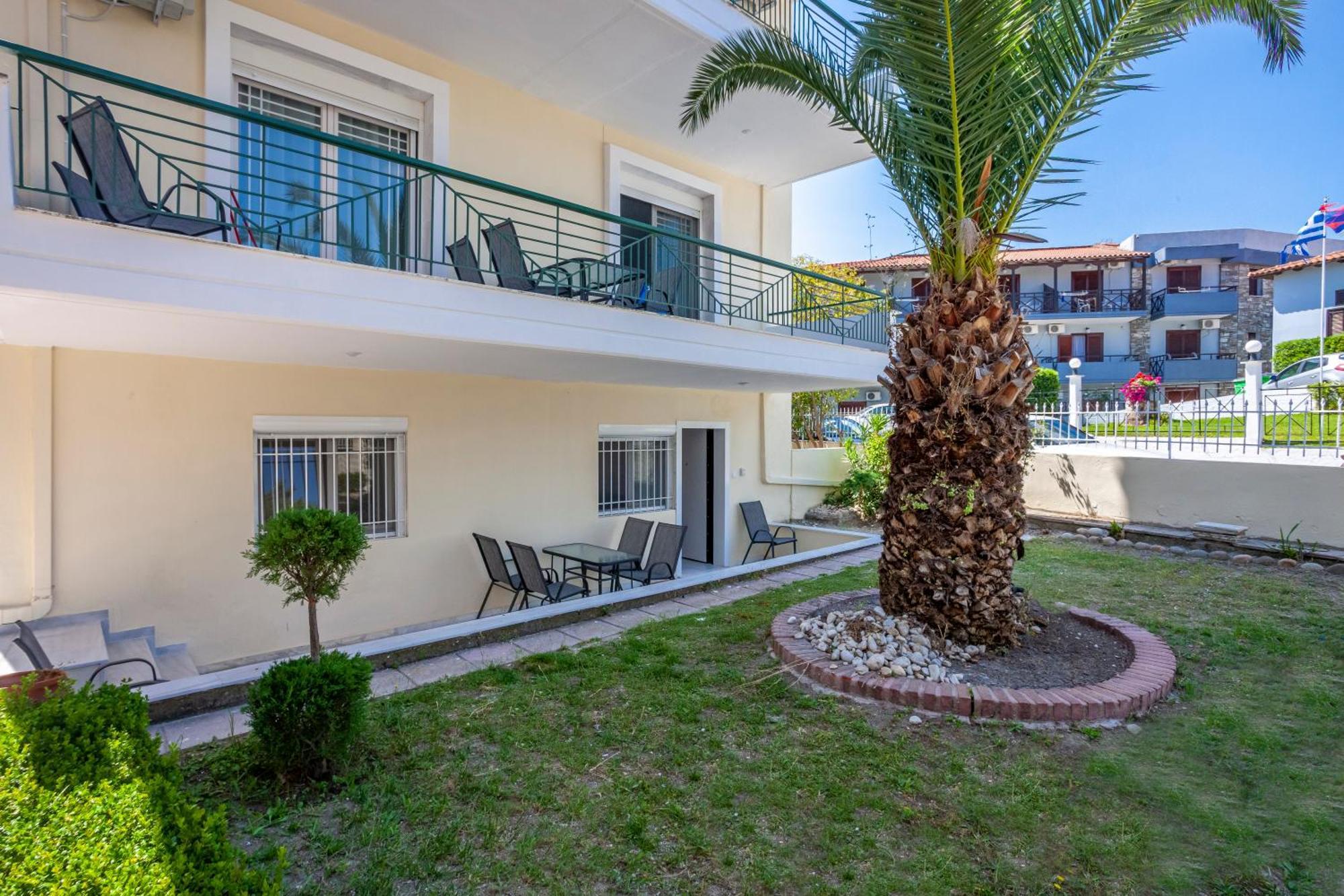Aris Luxury Apartments Pefkochori Eksteriør billede
