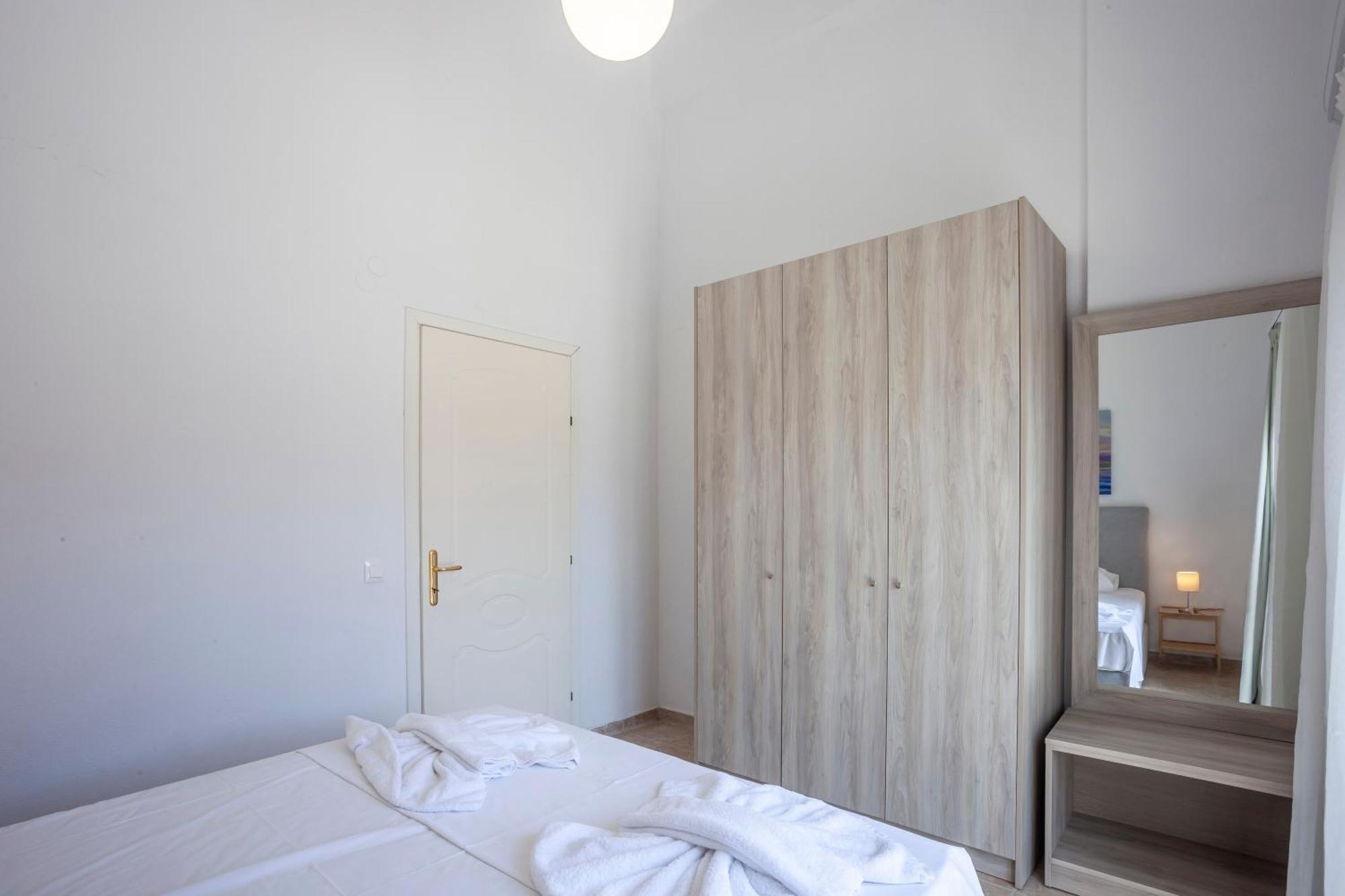 Aris Luxury Apartments Pefkochori Eksteriør billede