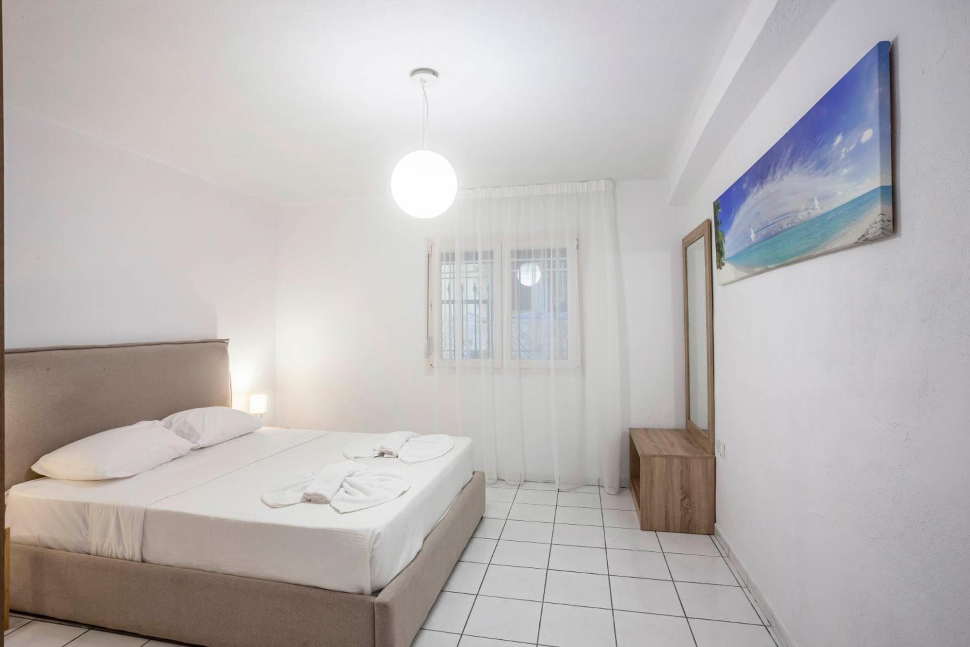 Aris Luxury Apartments Pefkochori Eksteriør billede