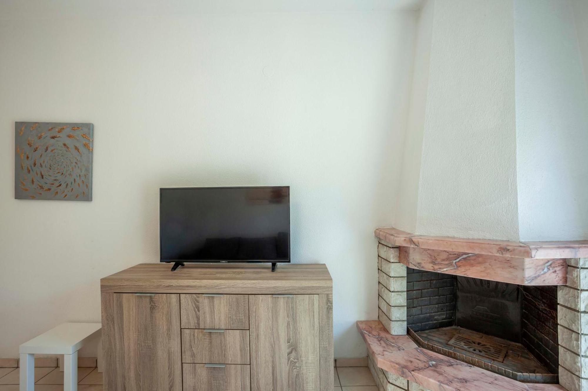 Aris Luxury Apartments Pefkochori Eksteriør billede