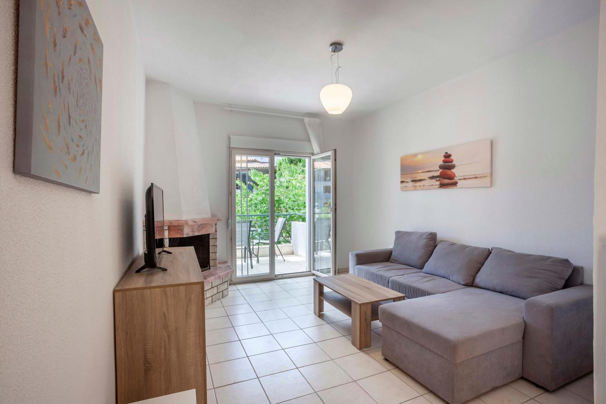 Aris Luxury Apartments Pefkochori Eksteriør billede